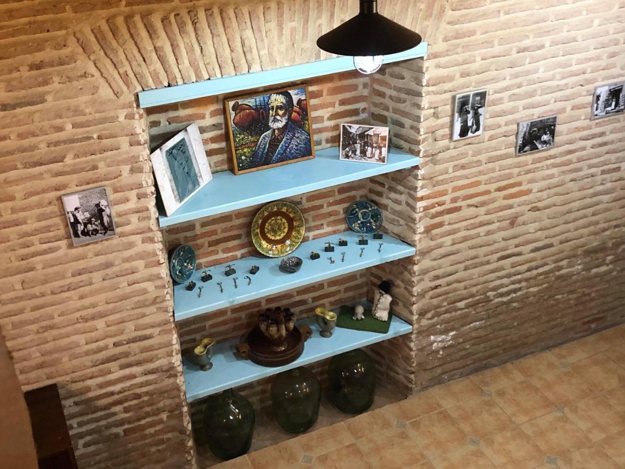 Golden Lion Otel Siğnaği Dış mekan fotoğraf